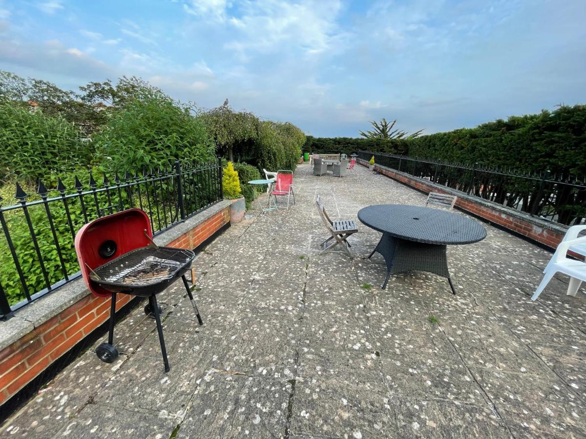 Modern Family Apartment Free Parking And Gym By Beach Bournemouth Eksteriør bilde
