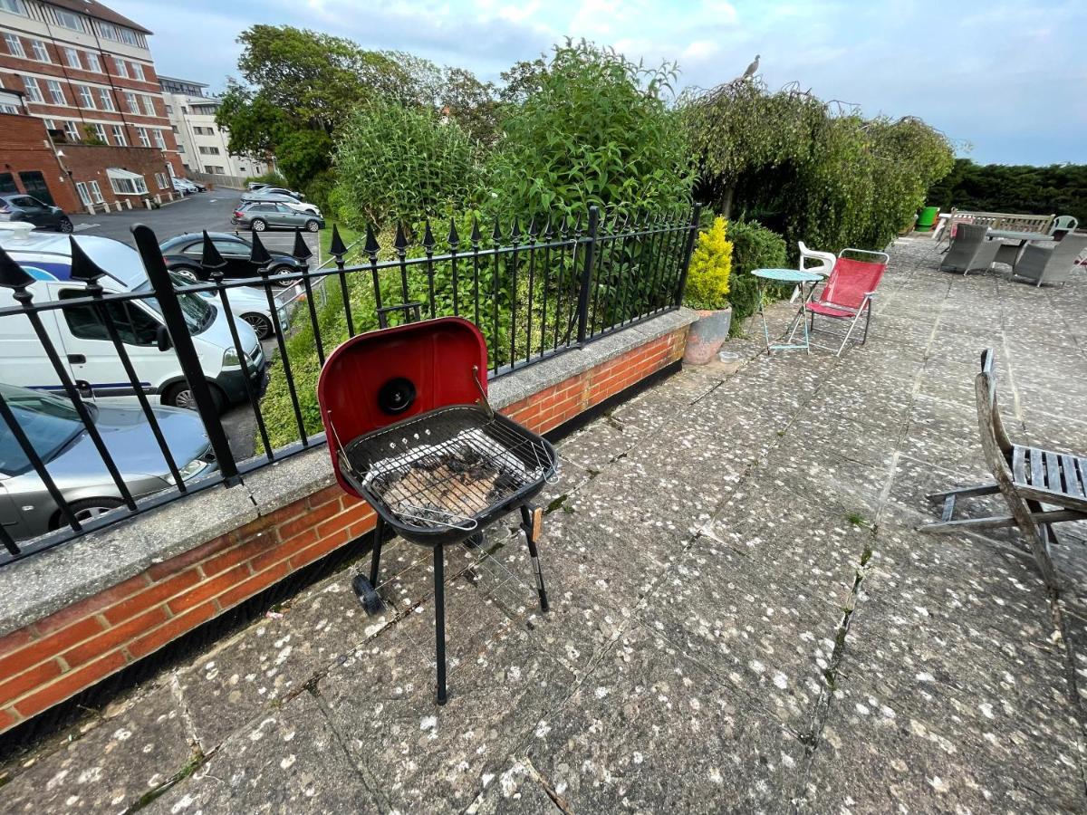 Modern Family Apartment Free Parking And Gym By Beach Bournemouth Eksteriør bilde