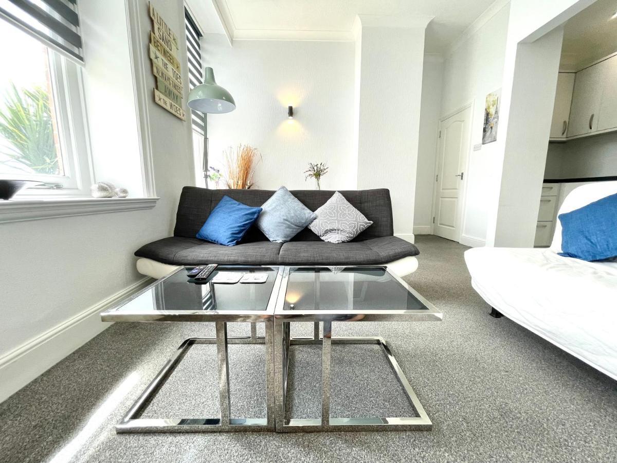 Modern Family Apartment Free Parking And Gym By Beach Bournemouth Eksteriør bilde